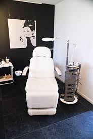 Betoverende Schoonheidservaring bij Allure Schoonheidssalon