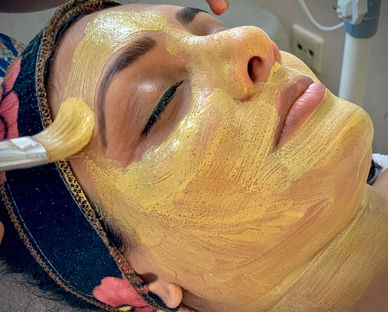 Luxe Schoonheidssalon in Oosterheem: Verwennerij voor Lichaam en Geest