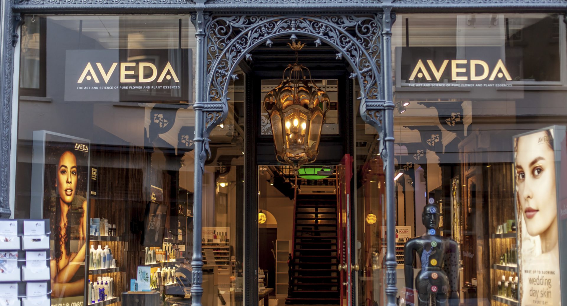 Luxe Verwennerij bij Aveda Schoonheidssalon