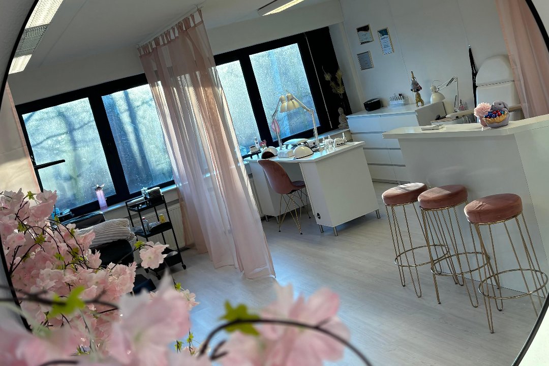 ewa's beauty salon