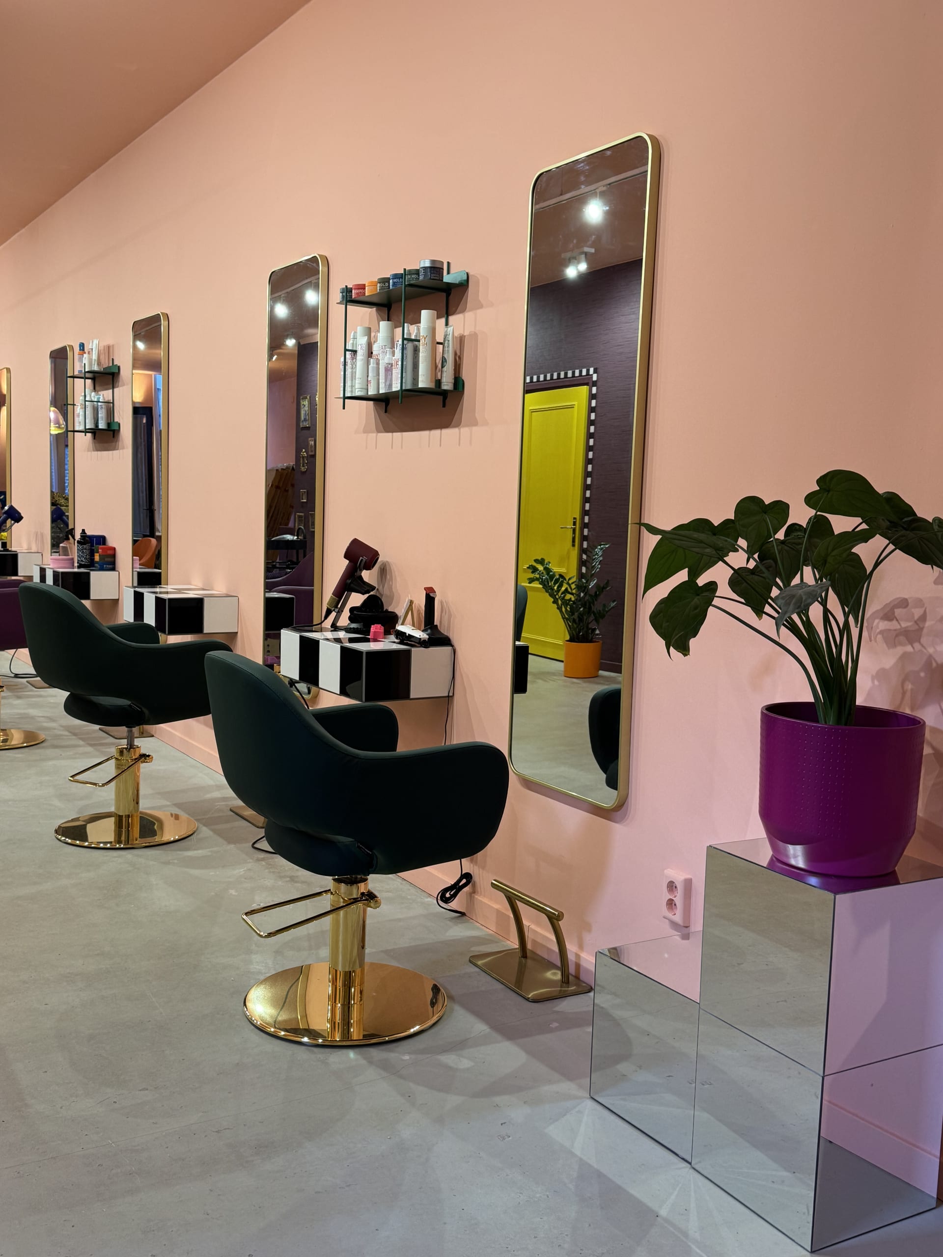 salon straal
